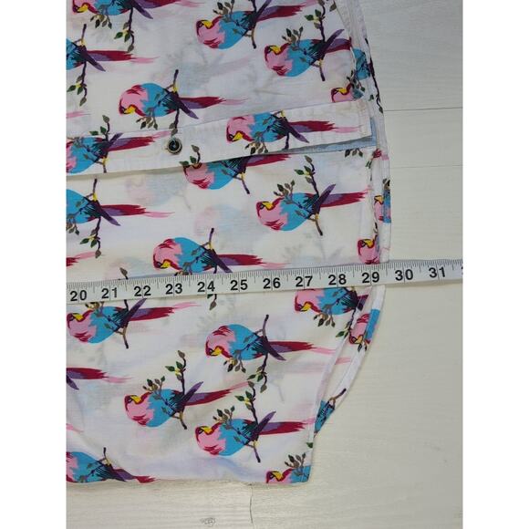 Craft+Flow Voyage Shirt Men’s L White Tropical Parrot Print Button Front Casual - Picture 9 of 12